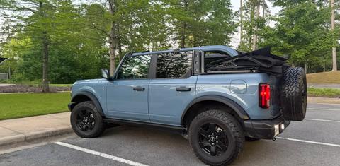 Ford Bronco 2024