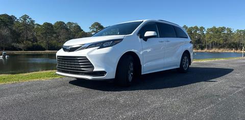 Toyota Sienna 2026