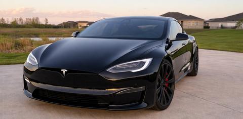 Tesla Model S 2021