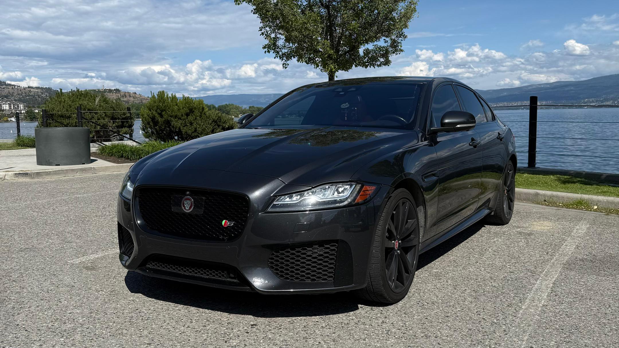 Jaguar XF 2016 à West Kelowna, BC