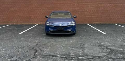 Toyota Prius 2024