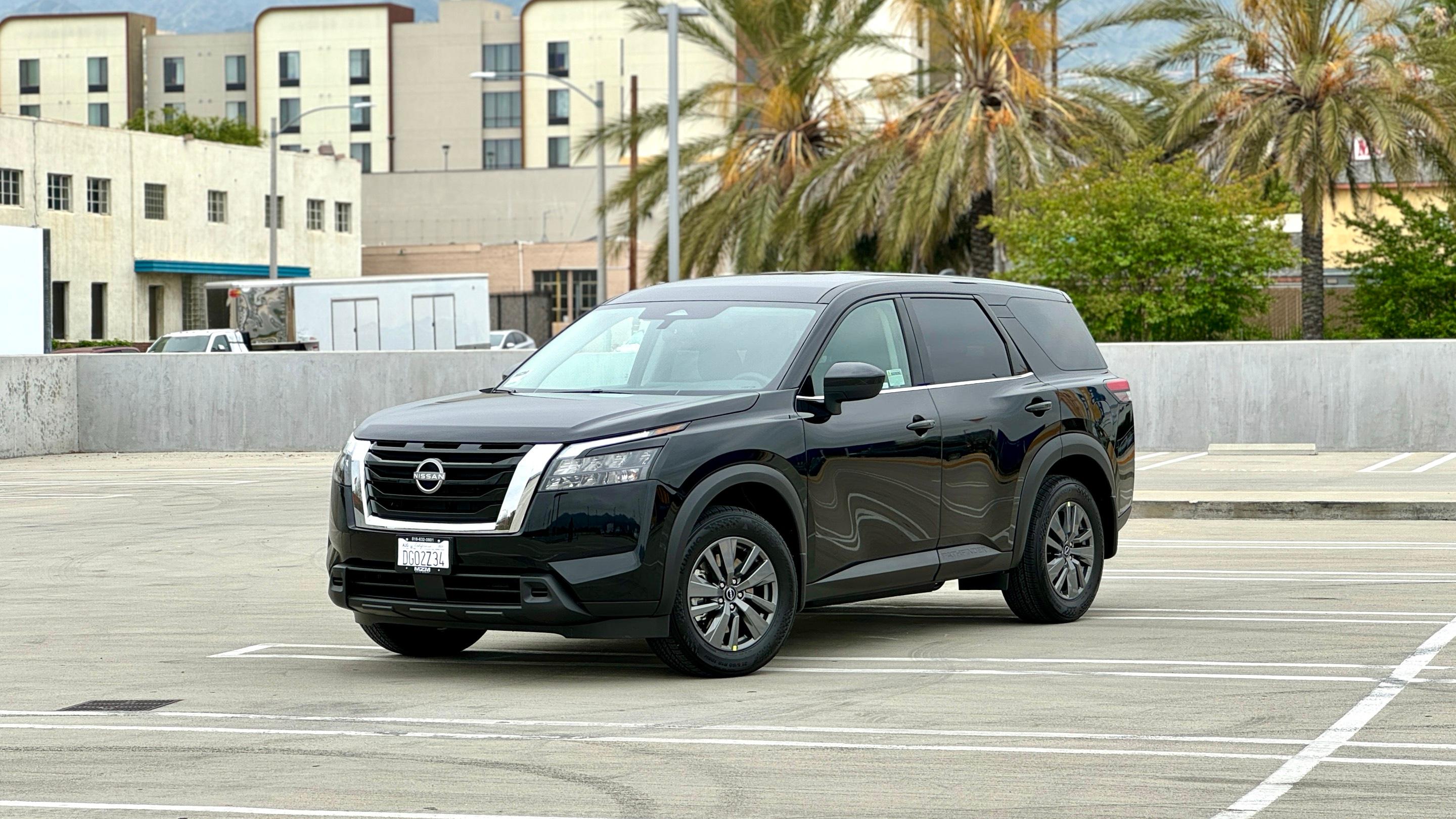 Nissan Pathfinder 2024 in El Segundo, CA