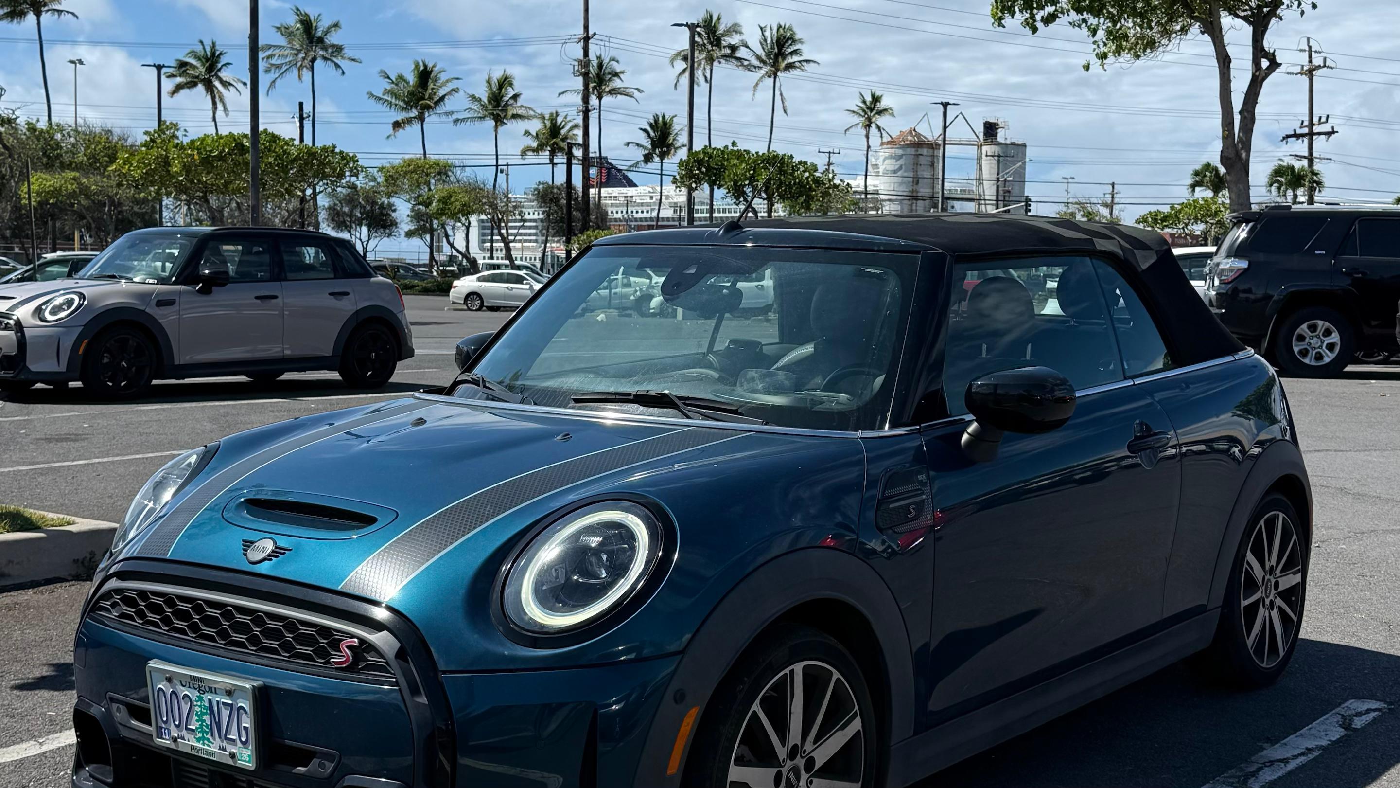 MINI Convertible 2023 in 