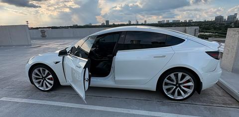 Tesla Model 3 2019