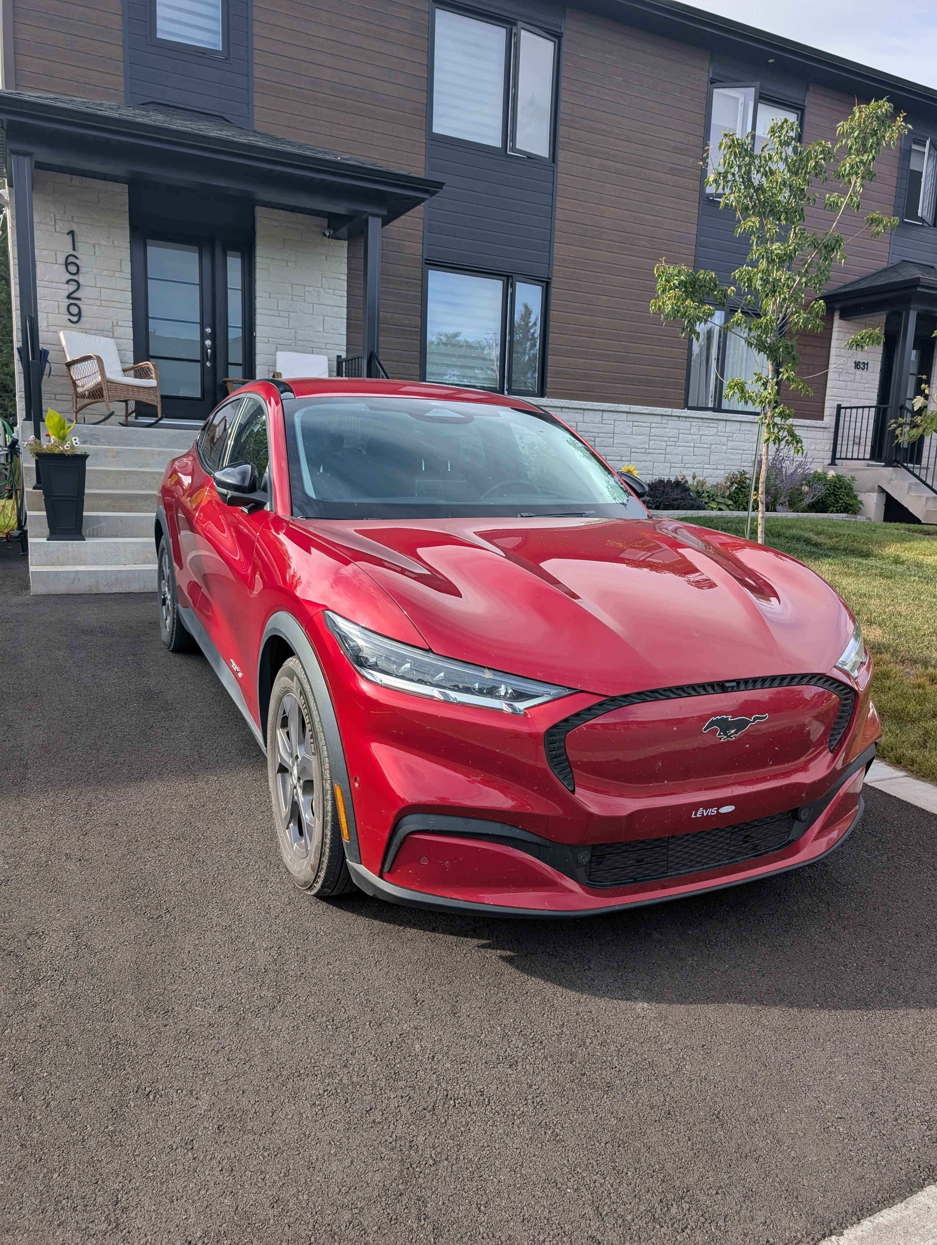 Ford Mustang Mach-E 2023 in Lévis, QC