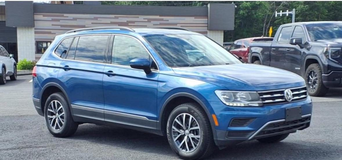 Volkswagen Tiguan 2018 in Oak Park, IL