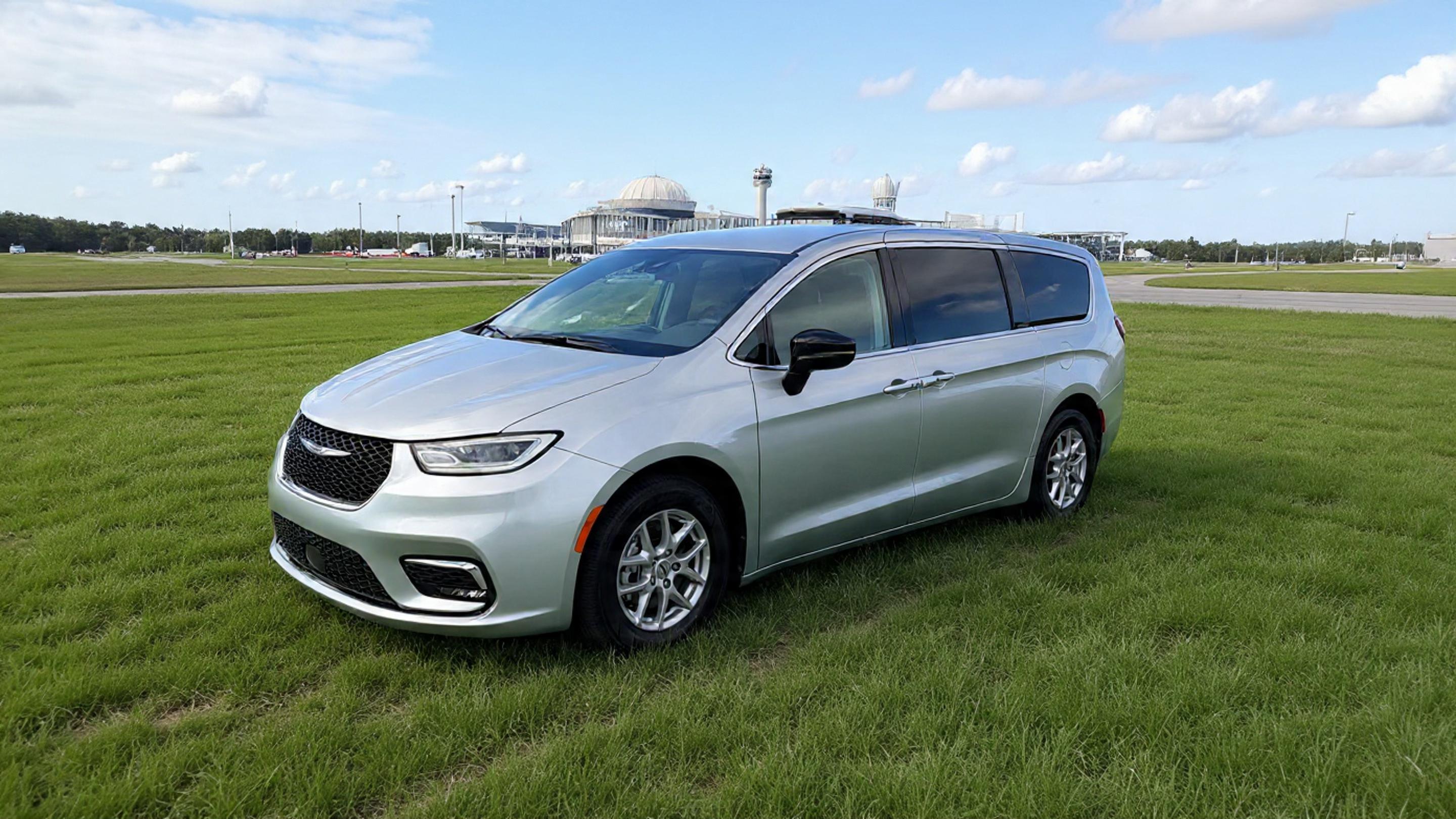 Chrysler Pacifica 2024 in Winter Garden, FL
