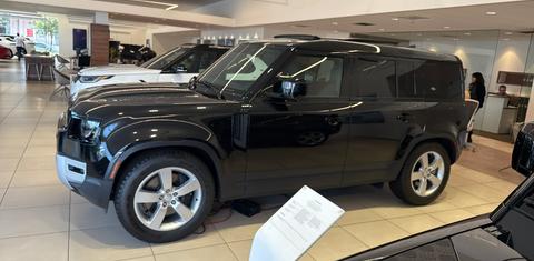 Land Rover Defender 2024