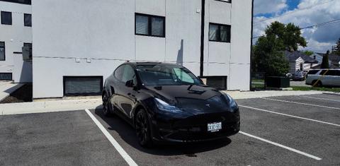 Tesla Model Y 2021