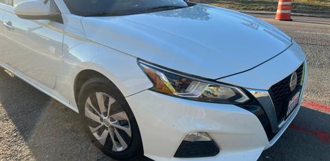 Nissan Altima 2020