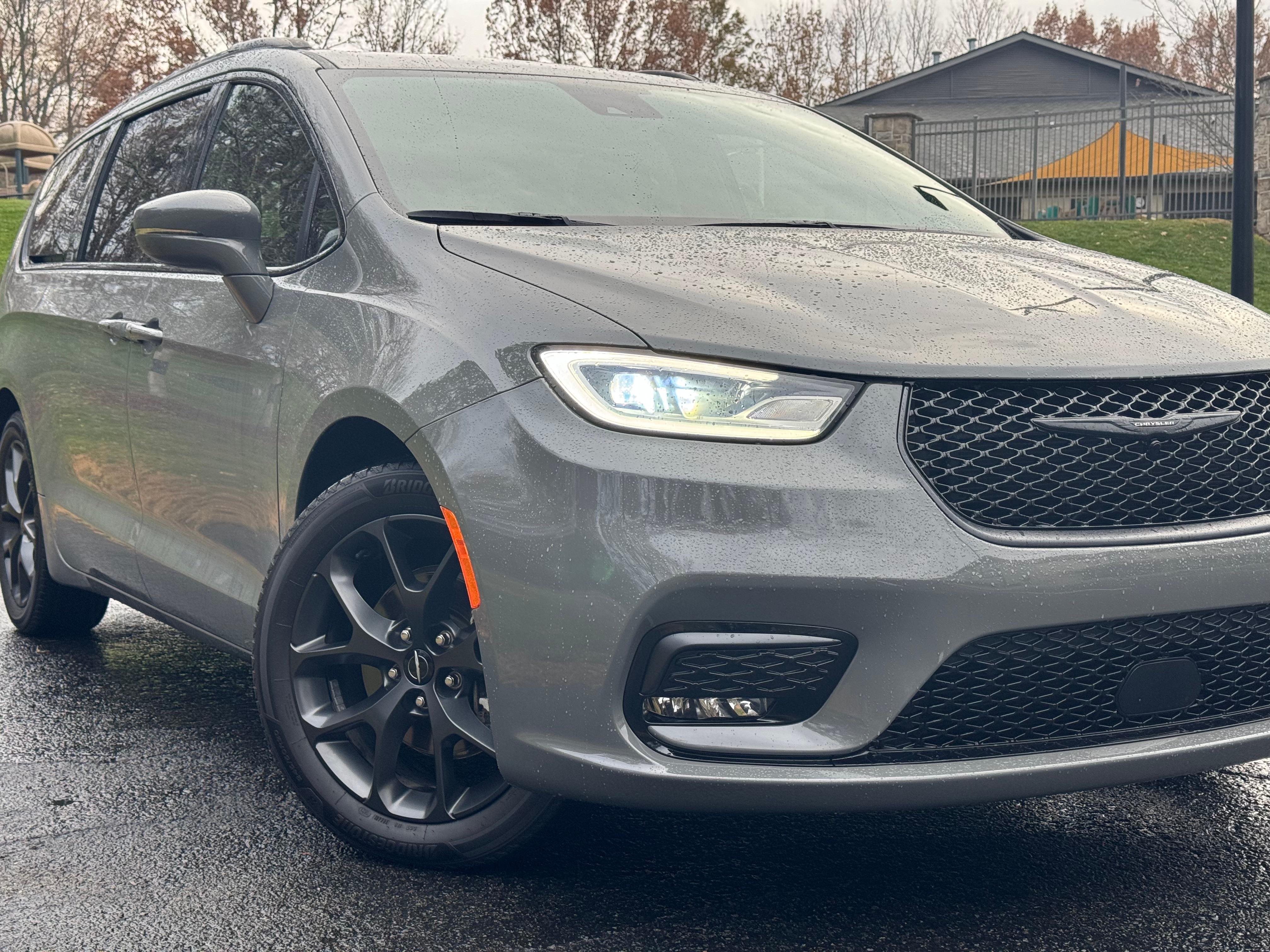 Chrysler Pacifica 2021 in Charlotte, NC