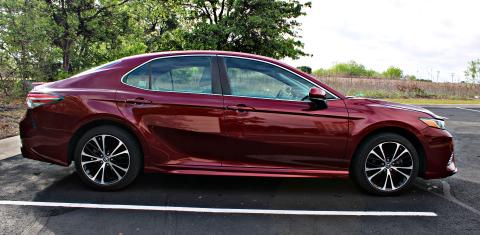 Toyota Camry 2018
