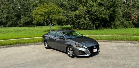 Nissan Altima 2024