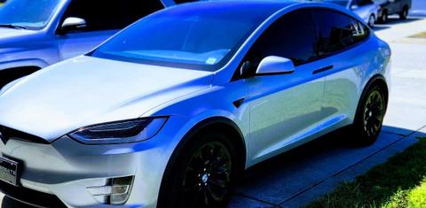 Tesla Model X 2017