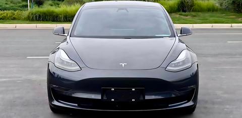 Tesla Model 3 2020