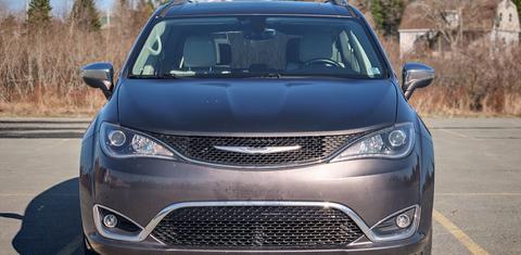 Chrysler Pacifica 2017
