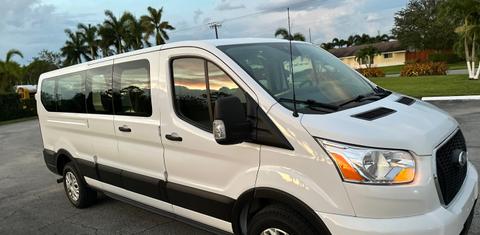 Ford Transit-350 Wagon 2021