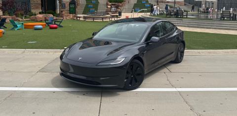 Tesla Model 3 2024