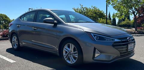 Hyundai Elantra 2020