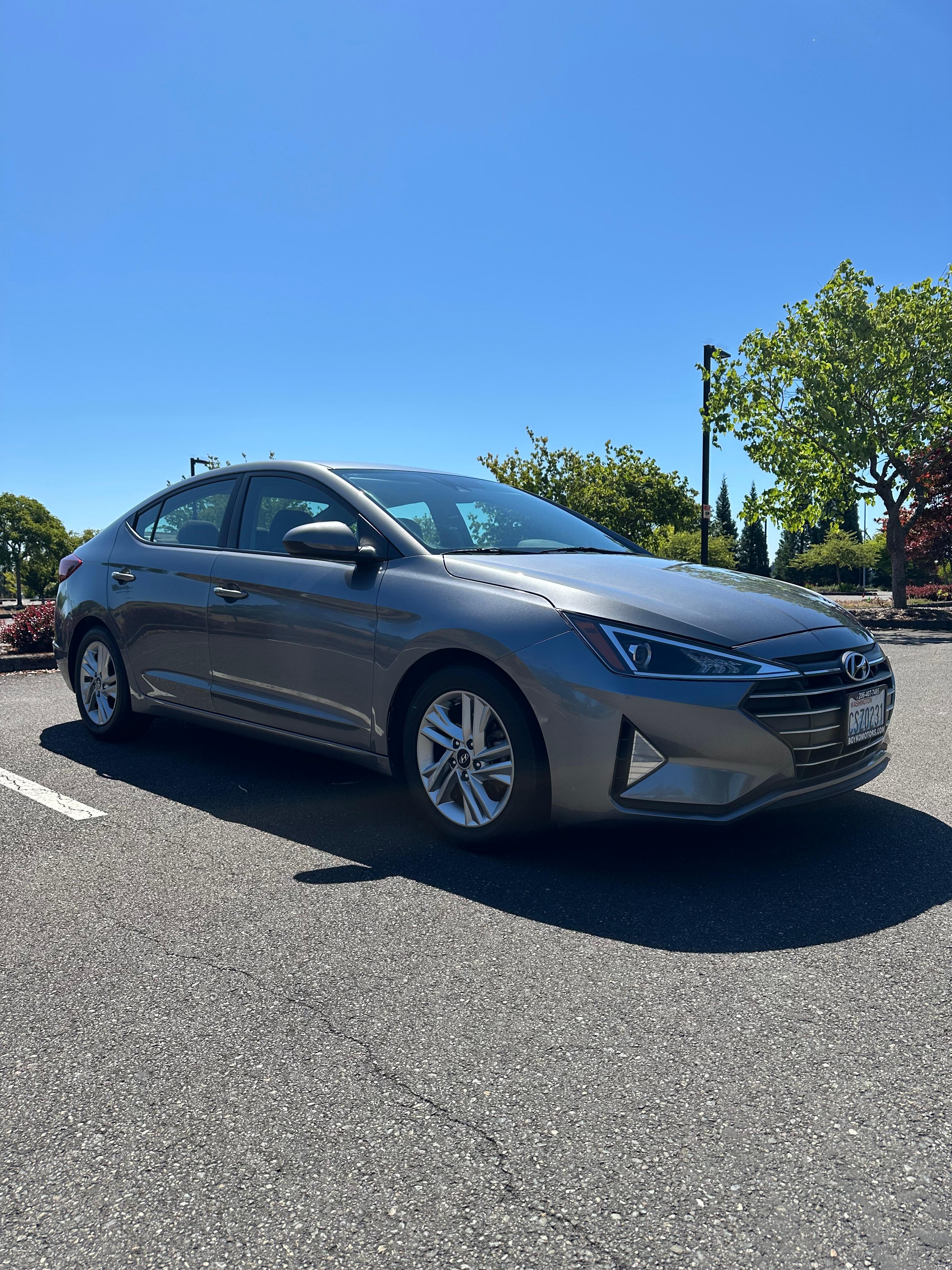 Hyundai Elantra 2020 in 