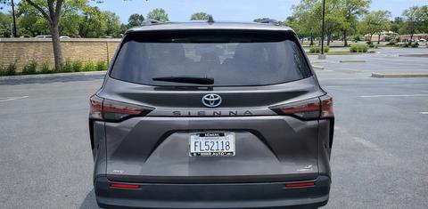 Toyota Sienna 2024
