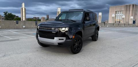 Land Rover Defender 2024