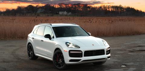 Porsche Cayenne 2022