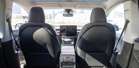 Tesla Model Y 2026