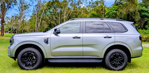 Ford EVEREST 2025