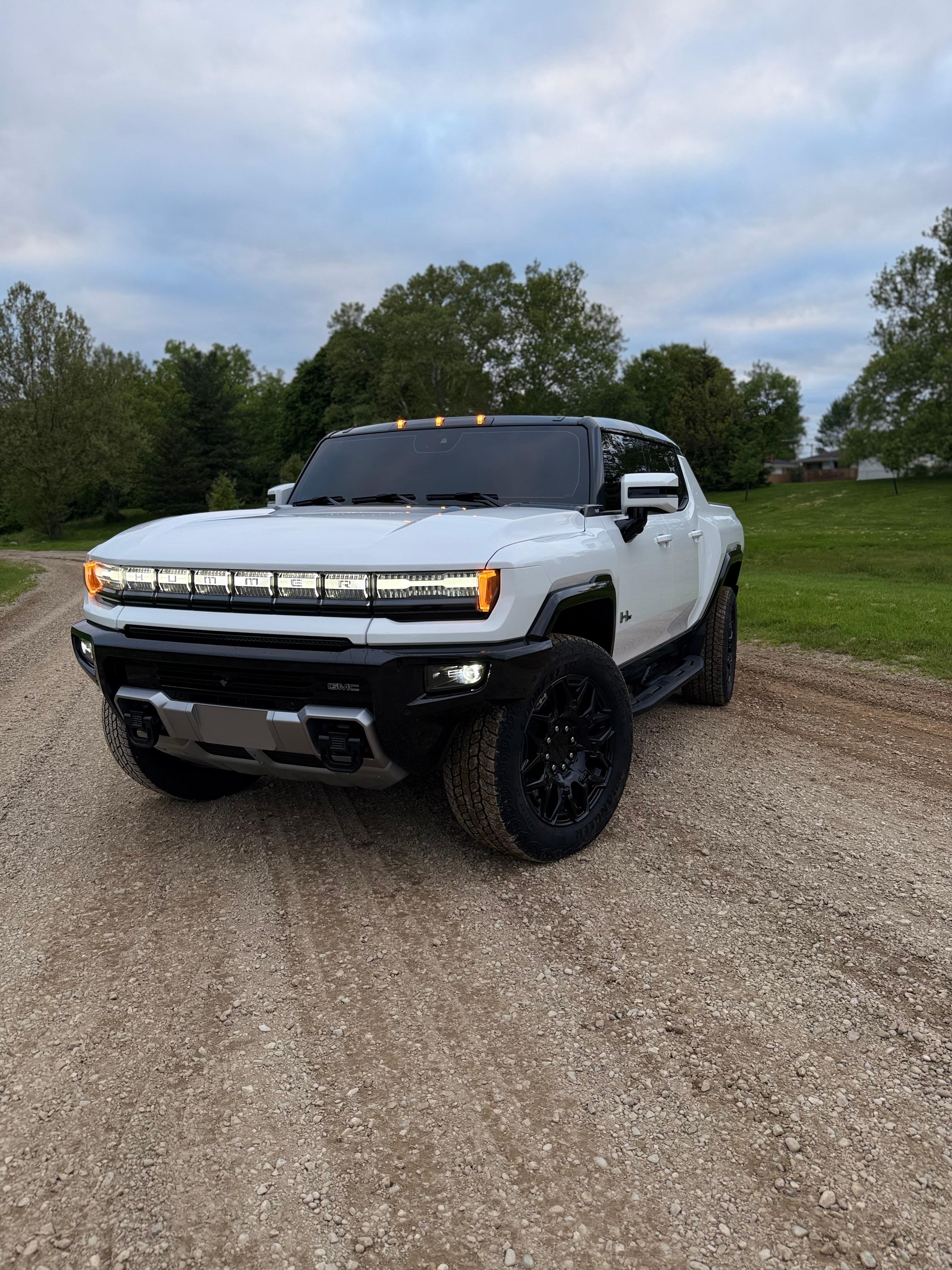 GMC HUMMER EV 2025 in Dearborn Heights, MI