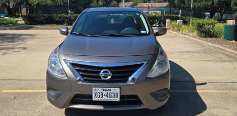 Nissan Versa 2016