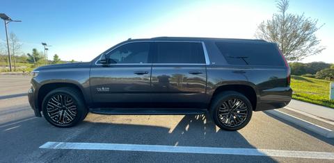 Chevrolet Suburban 2015