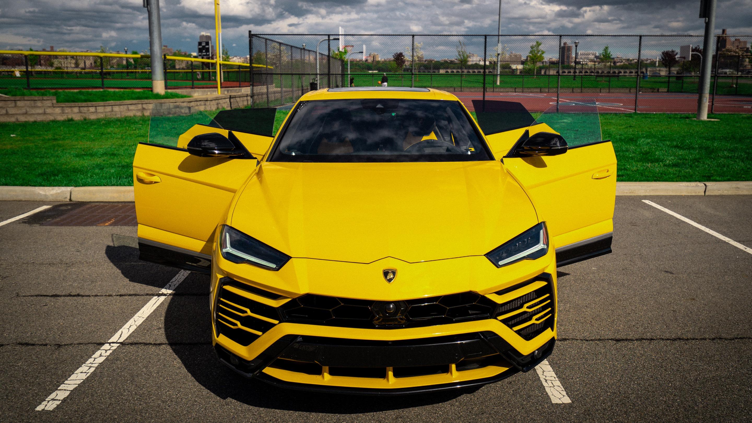 Lamborghini Urus 2019 in Edgewater, NJ