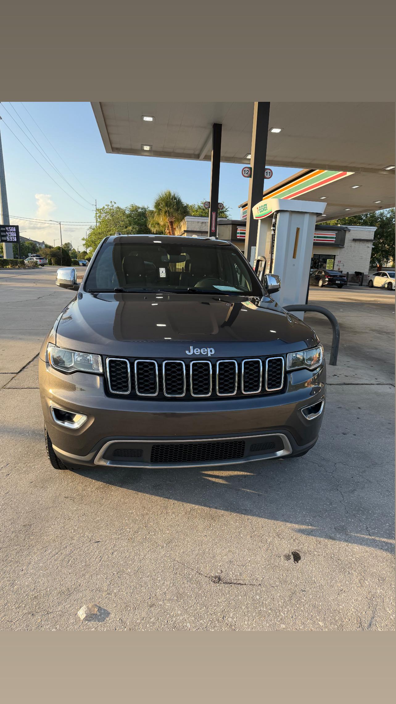 Jeep Grand Cherokee 2021 in 