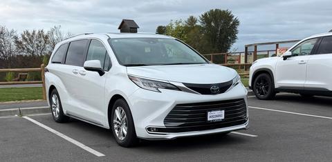 Toyota Sienna 2022