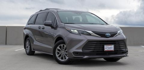 Toyota Sienna 2024