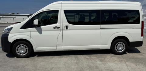 Toyota HIACE 2022