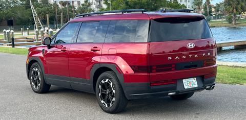 Hyundai Santa Fe 2025