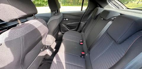 Peugeot 208 2022