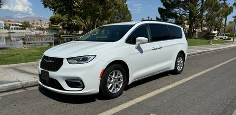 Chrysler Pacifica 2022