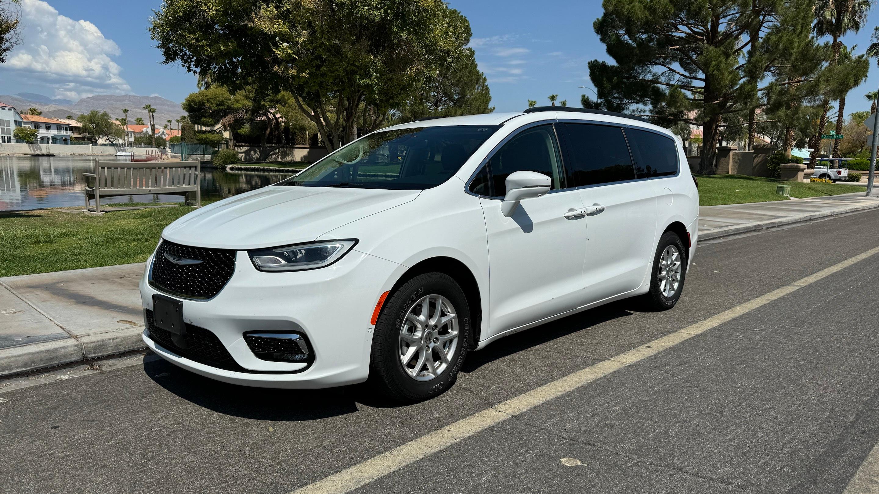 Chrysler Pacifica 2022 in Las Vegas, NV