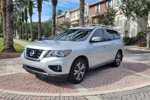 Nissan Pathfinder car