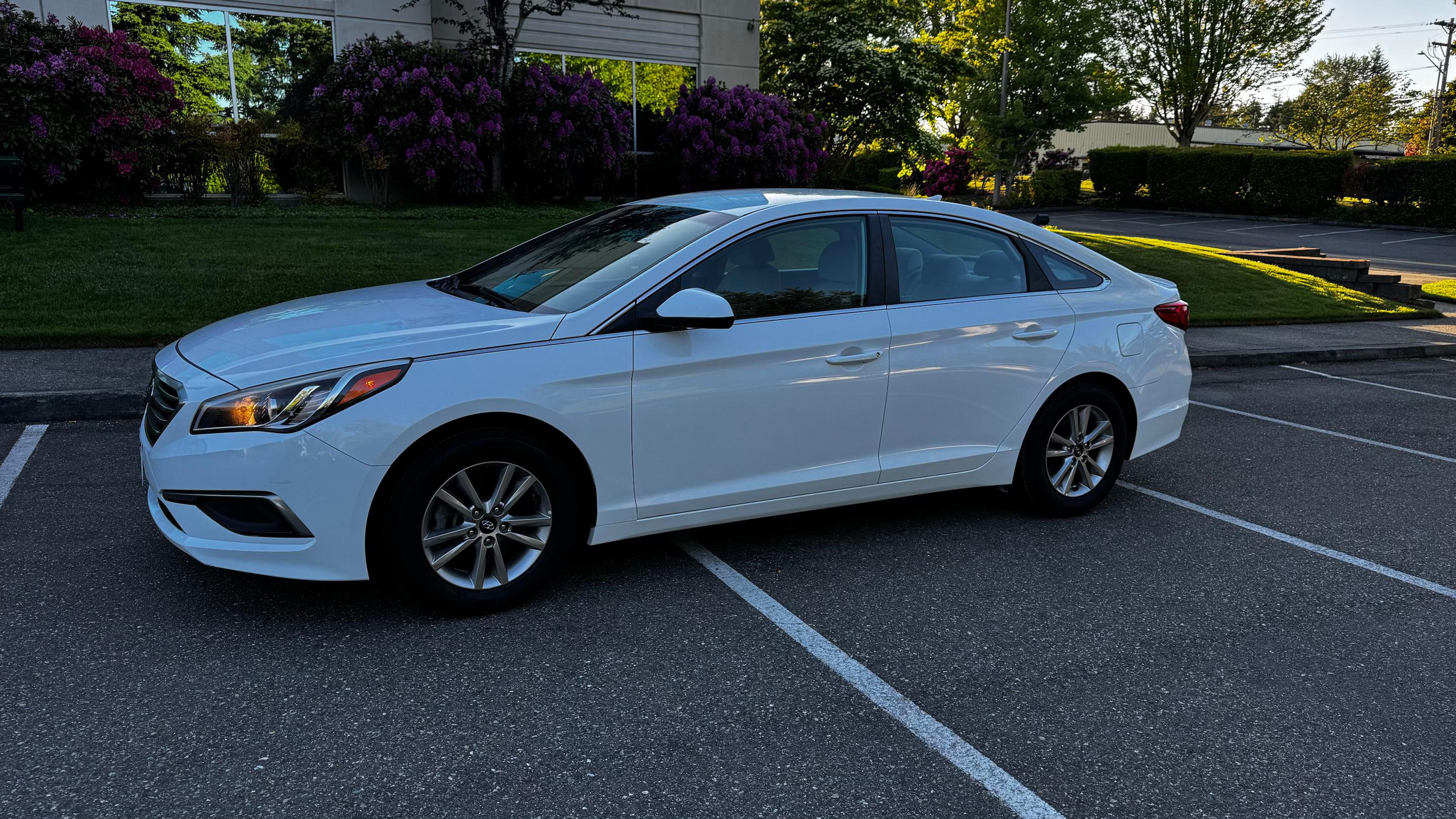 Hyundai Sonata 2016 in Everett, WA