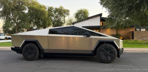 Tesla Cybertruck 2024