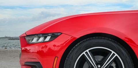 Ford Mustang 2024