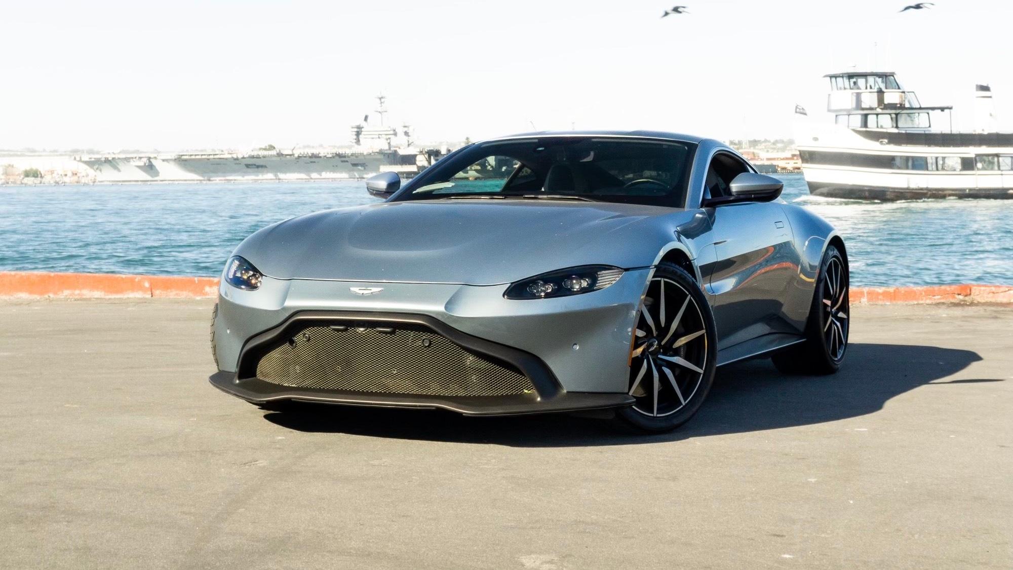Aston Martin Vantage 2019 in San Diego, CA