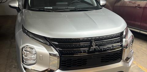 Mitsubishi Outlander Plug-In Hybrid 2025