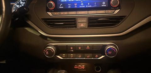 Nissan Altima 2021