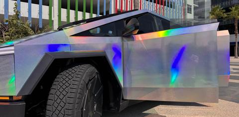 Tesla Cybertruck 2026