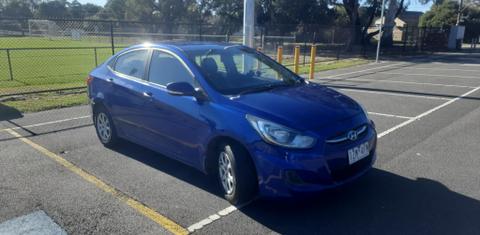 Hyundai ACCENT 2013